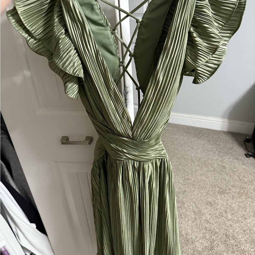 Lulu's Green Flutter Sleeve Sundress for Wedding Guests